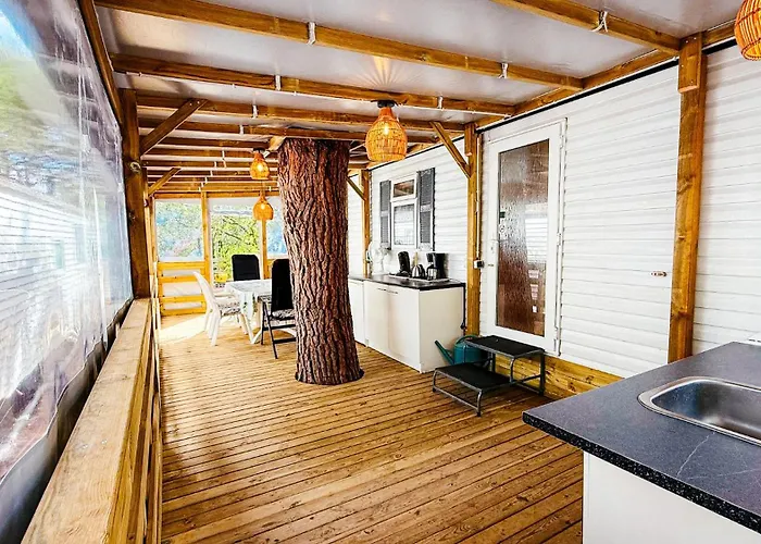 Campeggio Met Buitenkeuken Op Lei Suves - Joycasa Roquebrune-sur Argens